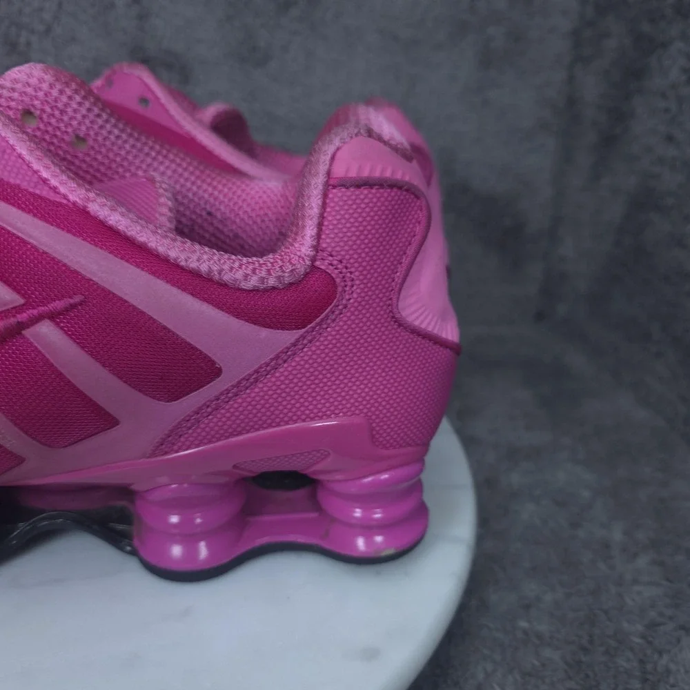 Nike Shox Shoes Mens Size 10.5 Pink Mesh Low Top Running Sneakers IH1338-600